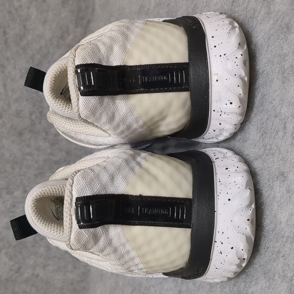 Nike In-Season TR 9 black and white women shoes size 6.5 - Picture 3 of 9